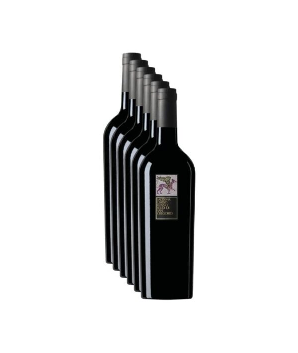 Confezione da 6 bottiglie di vino rosso Lacryma Christi del Vesuvio Feudi di San Gregorio 2024 su sfondo chiaro