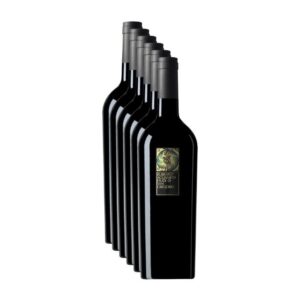 Confezione promozionale da 6 bottiglie di vino rosso Rubrato Aglianico Feudi di San Gregorio 2022 su sfondo chiaro.